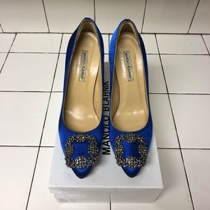 Manolo Blahnik Hangisi Blue Pumps Size 39